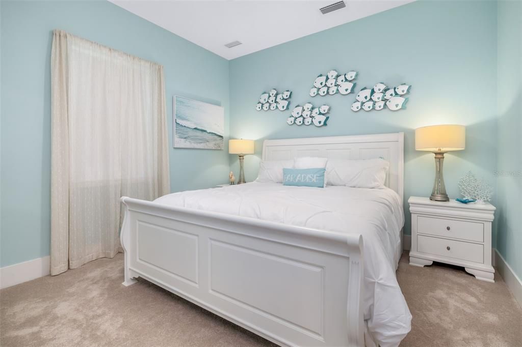 Active With Contract: $1,799,000 (4 beds, 4 baths, 3328 Square Feet)