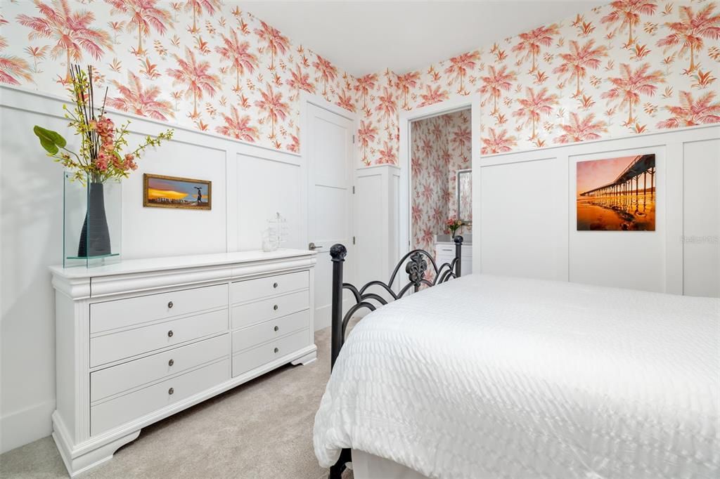 Active With Contract: $1,799,000 (4 beds, 4 baths, 3328 Square Feet)