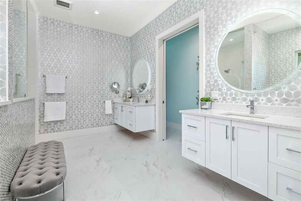 Active With Contract: $1,799,000 (4 beds, 4 baths, 3328 Square Feet)