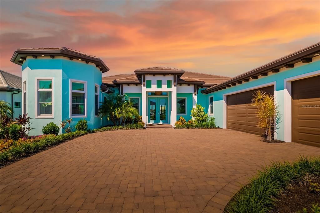 Active With Contract: $1,799,000 (4 beds, 4 baths, 3328 Square Feet)