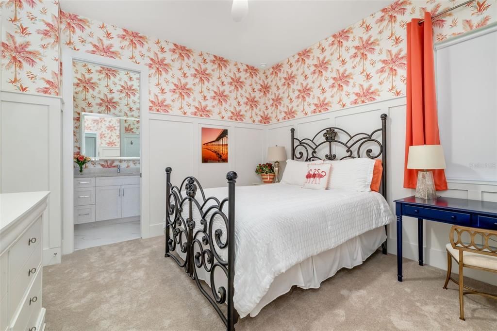 Active With Contract: $1,799,000 (4 beds, 4 baths, 3328 Square Feet)