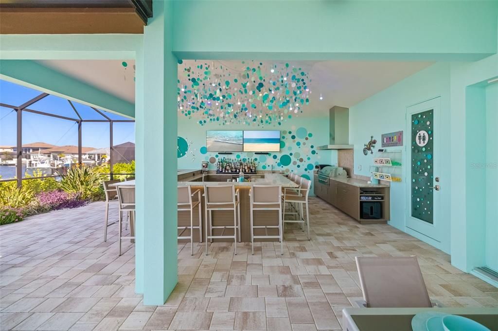 Active With Contract: $1,799,000 (4 beds, 4 baths, 3328 Square Feet)