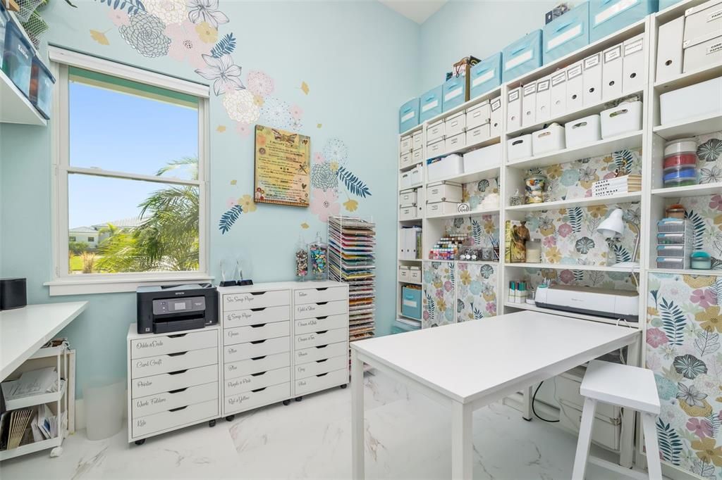 Active With Contract: $1,799,000 (4 beds, 4 baths, 3328 Square Feet)