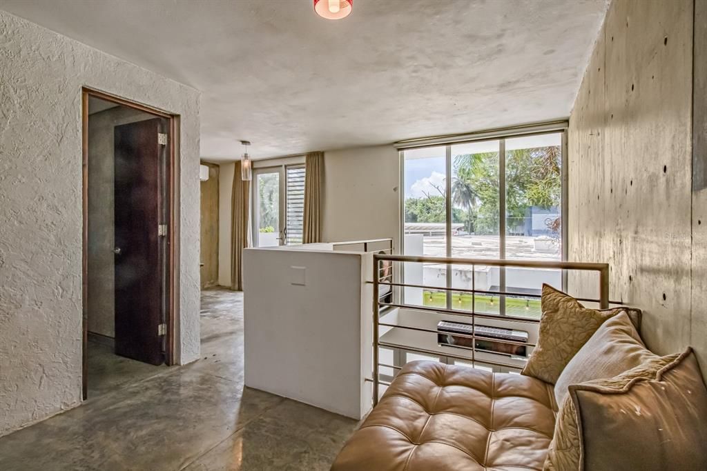 Active With Contract: $595,000 (2 beds, 2 baths, 2506 Square Feet)