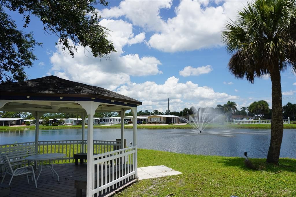 En Venta: $305,000 (2 camas, 2 baños, 1344 Pies cuadrados)