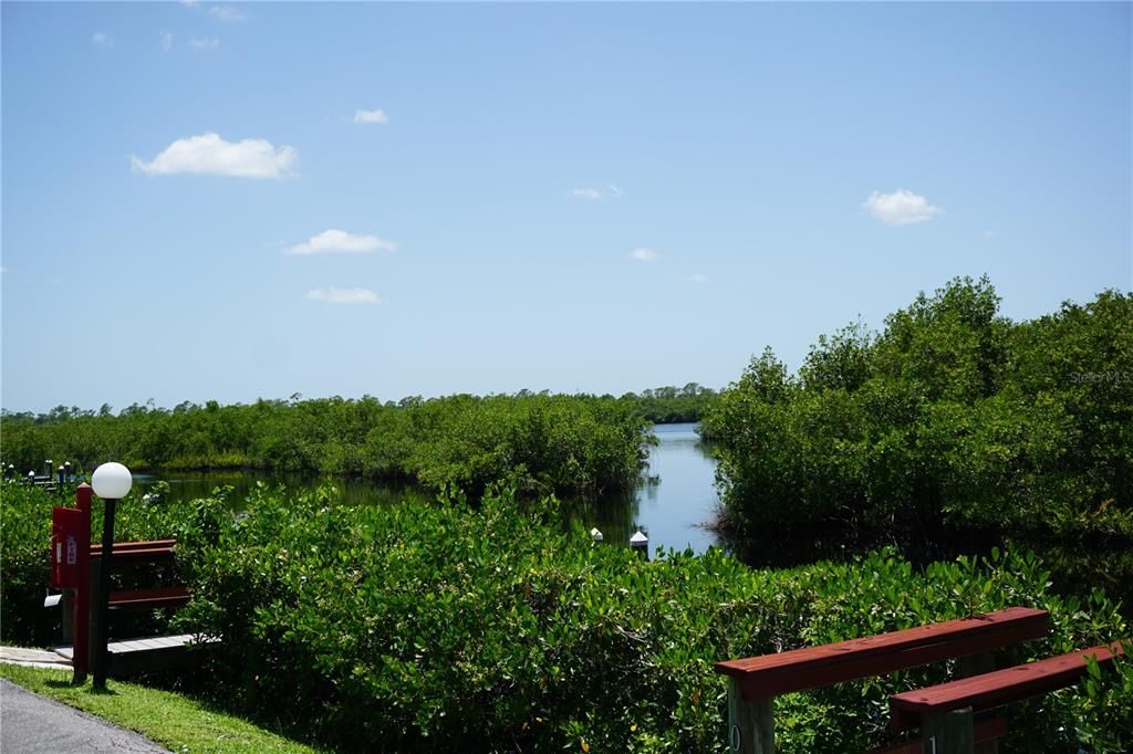 En Venta: $305,000 (2 camas, 2 baños, 1344 Pies cuadrados)