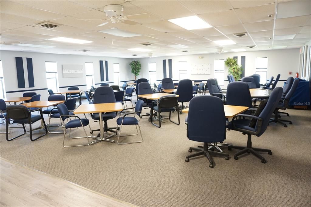 En Venta: $305,000 (2 camas, 2 baños, 1344 Pies cuadrados)