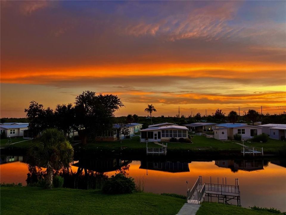 En Venta: $305,000 (2 camas, 2 baños, 1344 Pies cuadrados)