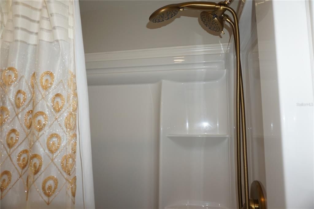 En Venta: $305,000 (2 camas, 2 baños, 1344 Pies cuadrados)