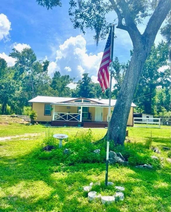 待售: $310,000 (0 贝兹, 0 浴室, 2424 平方英尺)