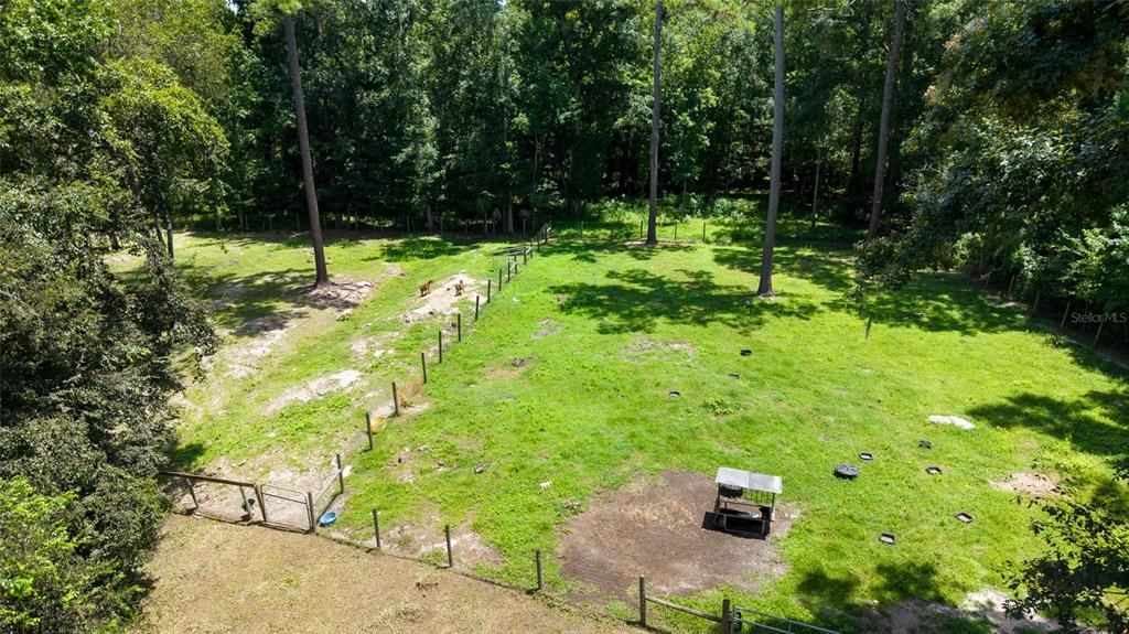 待售: $310,000 (0 贝兹, 0 浴室, 2424 平方英尺)