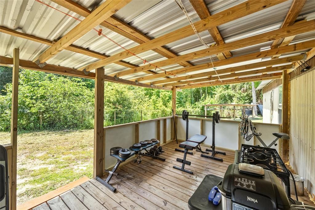 待售: $310,000 (0 贝兹, 0 浴室, 2424 平方英尺)