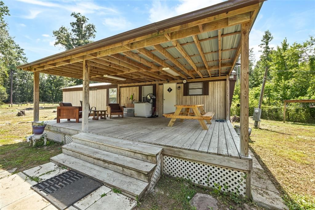 待售: $310,000 (0 贝兹, 0 浴室, 2424 平方英尺)