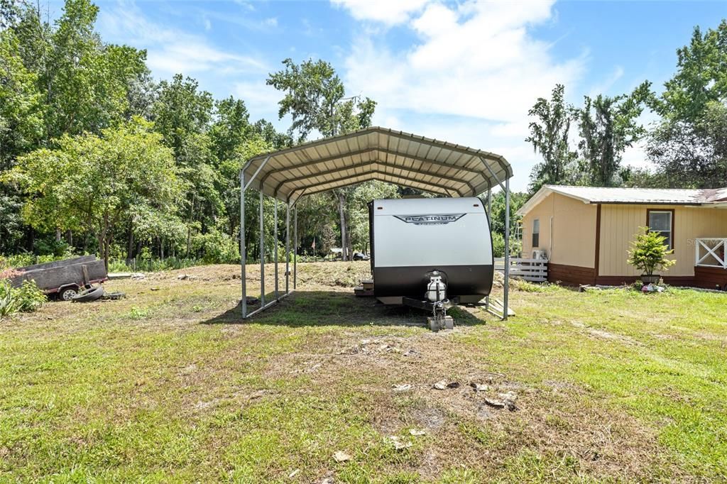 待售: $310,000 (0 贝兹, 0 浴室, 2424 平方英尺)