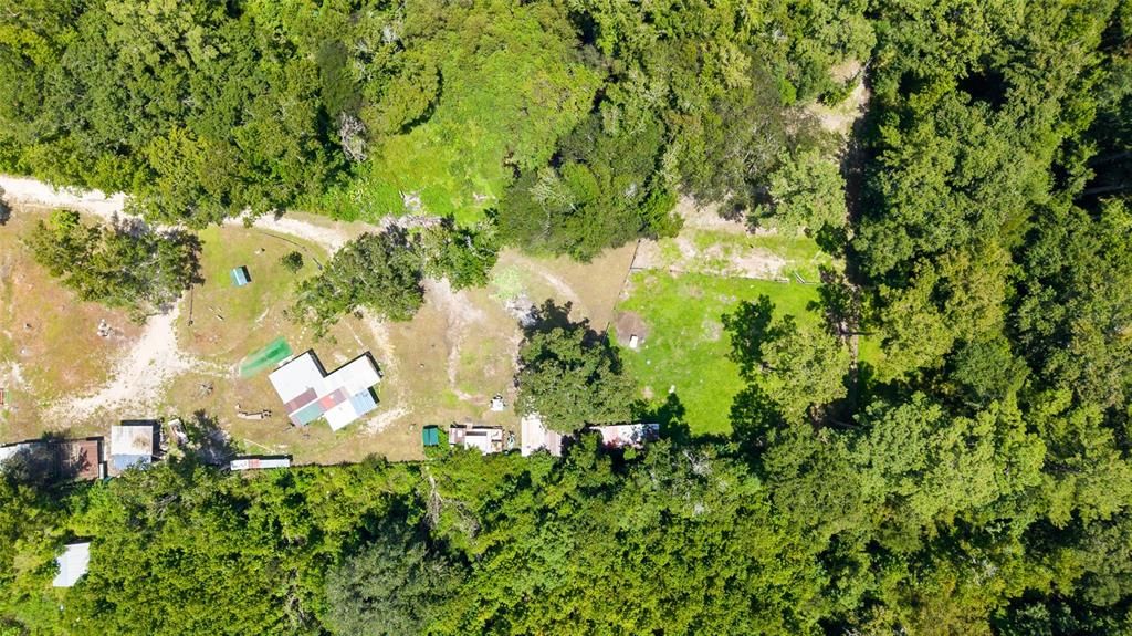 待售: $310,000 (0 贝兹, 0 浴室, 2424 平方英尺)