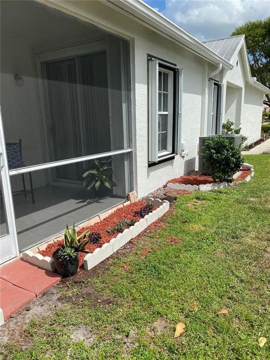 待售: $390,000 (2 贝兹, 2 浴室, 1244 平方英尺)