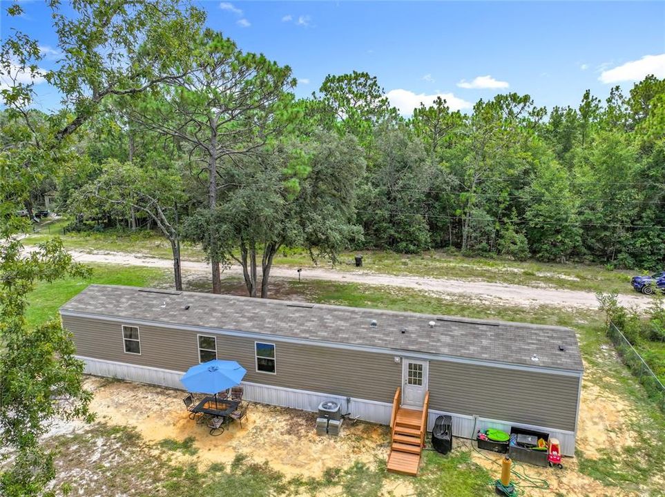 待售: $199,000 (4 贝兹, 2 浴室, 1064 平方英尺)