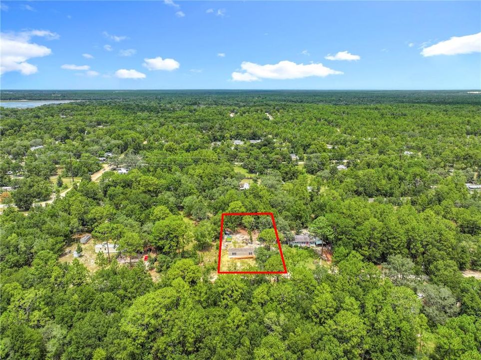 待售: $199,000 (4 贝兹, 2 浴室, 1064 平方英尺)