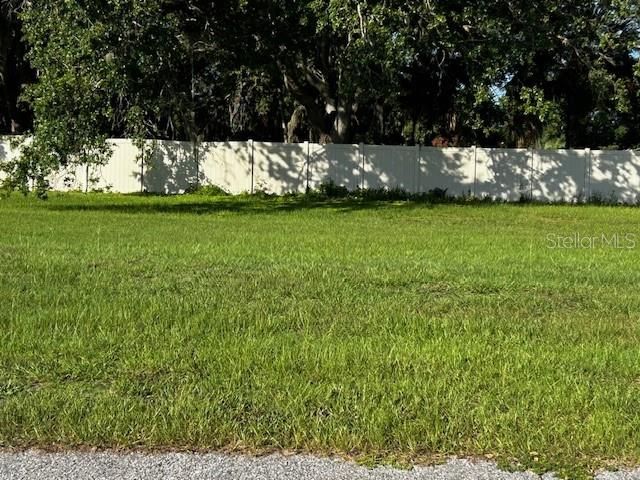 En Venta: $360,000 (0.03 acres)