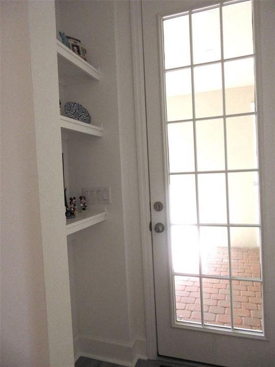 В аренду: $4,200 (3 спален, 2 ванн, 1638 Квадратных фут)