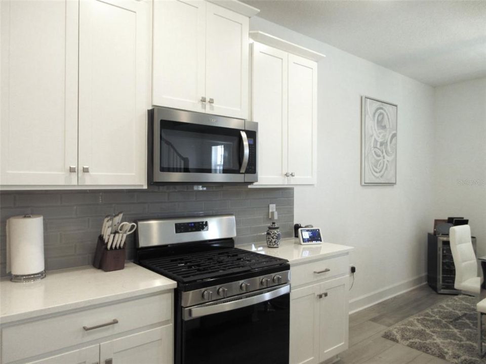 В аренду: $4,200 (3 спален, 2 ванн, 1638 Квадратных фут)