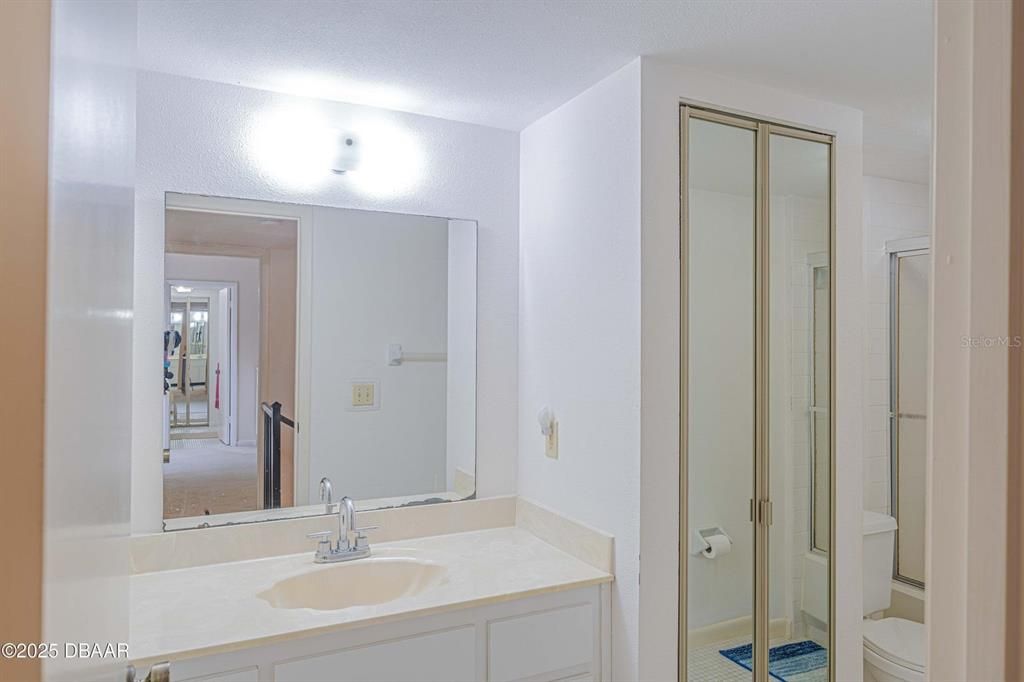 En Venta: $335,000 (2 camas, 2 baños, 1188 Pies cuadrados)