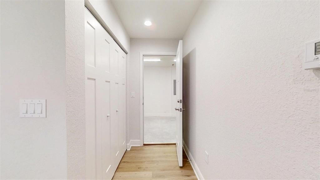 For Sale: $204,995 (3 beds, 2 baths, 1003 Square Feet)