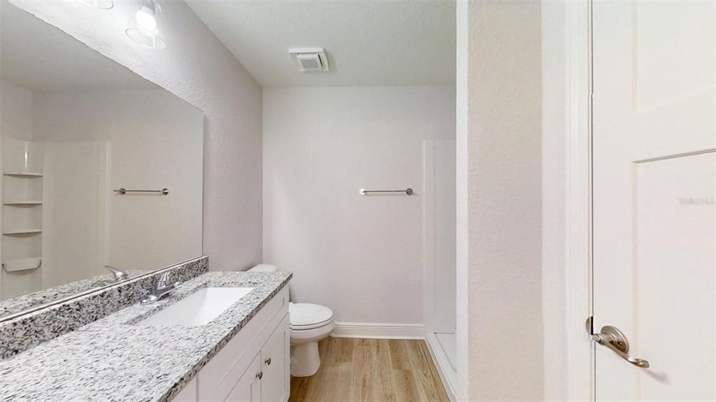 For Sale: $204,995 (3 beds, 2 baths, 1003 Square Feet)