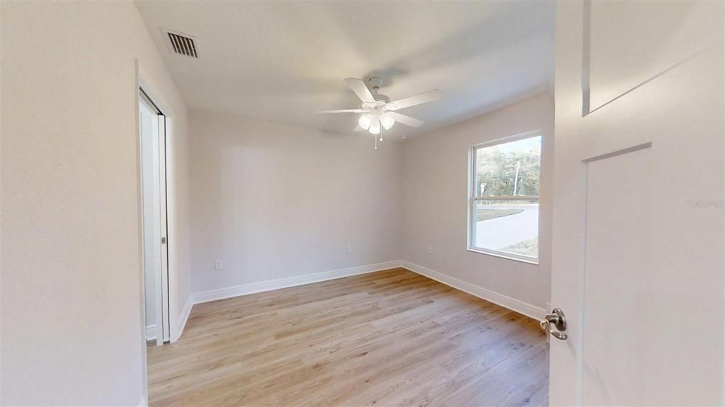 For Sale: $204,995 (3 beds, 2 baths, 1003 Square Feet)