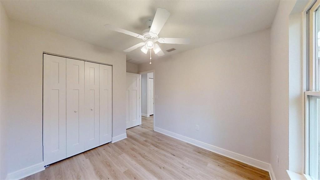 For Sale: $199,995 (3 beds, 2 baths, 1003 Square Feet)