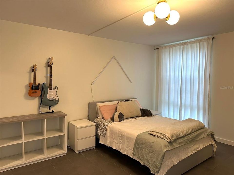 For Sale: $274,900 (3 beds, 2 baths, 1558 Square Feet)