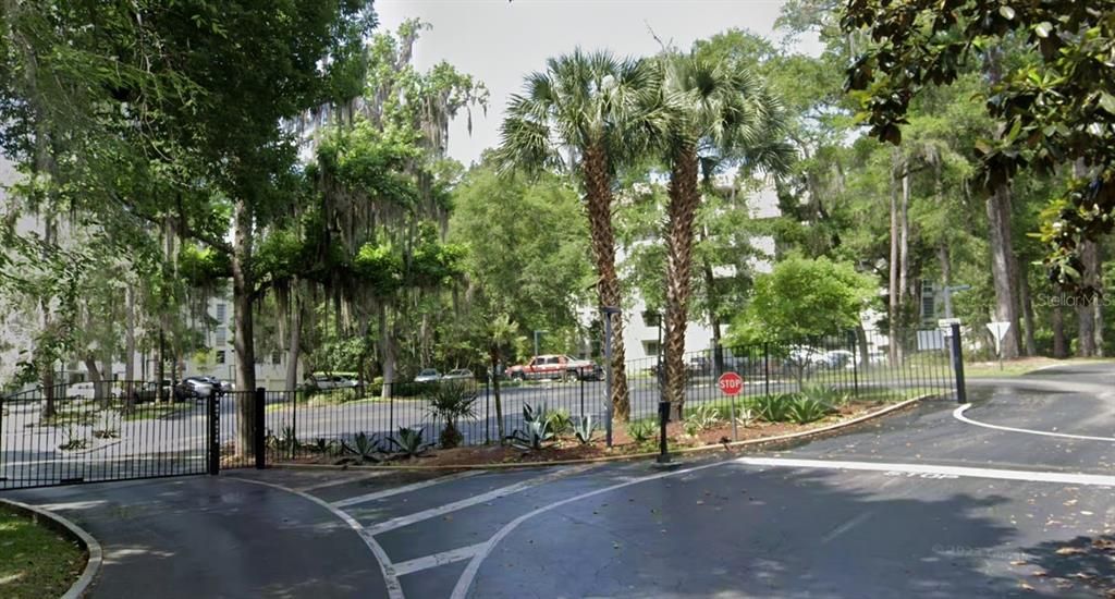 For Sale: $274,900 (3 beds, 2 baths, 1558 Square Feet)