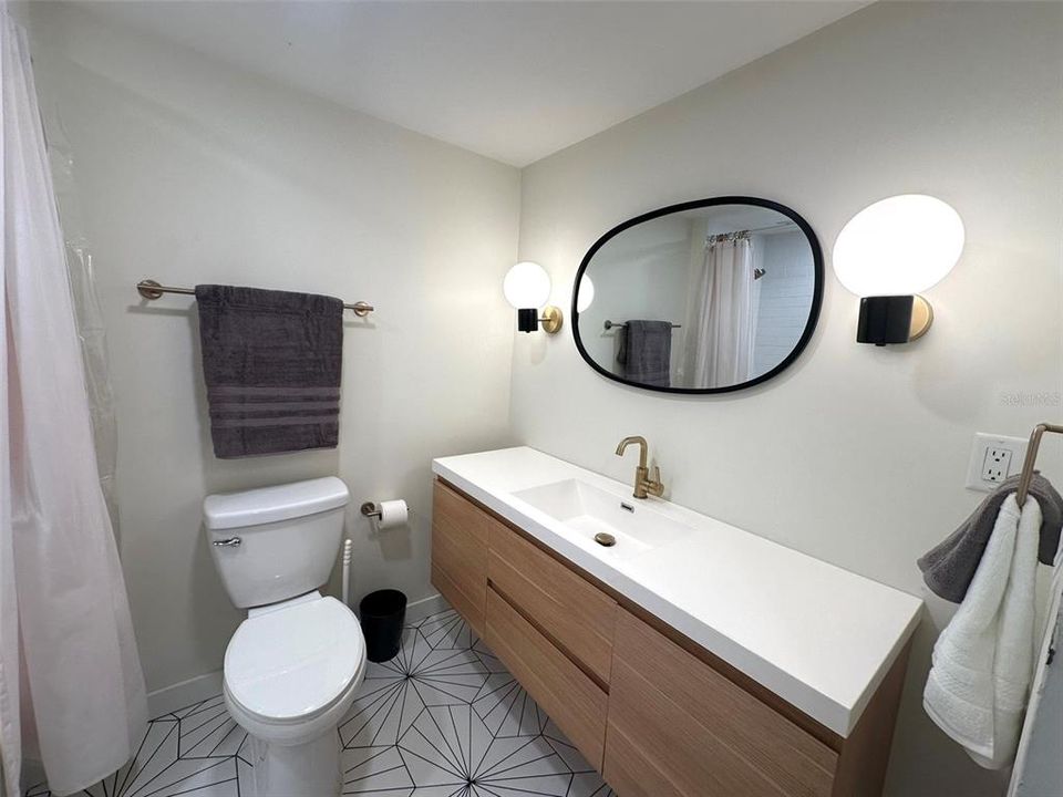 For Sale: $274,900 (3 beds, 2 baths, 1558 Square Feet)