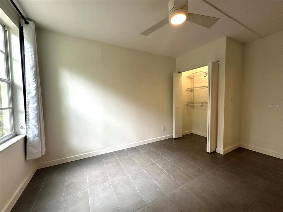 For Sale: $274,900 (3 beds, 2 baths, 1558 Square Feet)