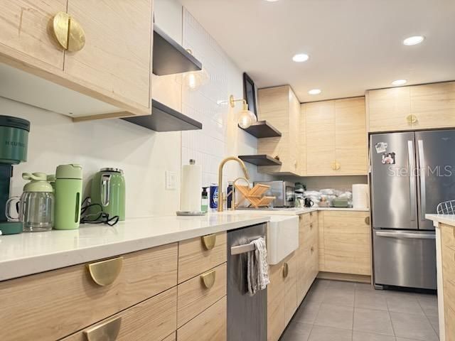 For Sale: $274,900 (3 beds, 2 baths, 1558 Square Feet)