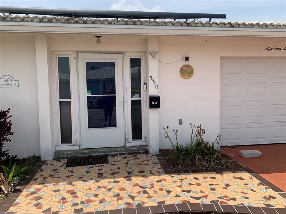 Active With Contract: $139,900 (2 beds, 2 baths, 1440 Square Feet)