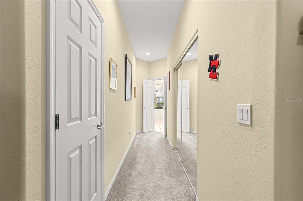 На продажу: $419,900 (3 спален, 2 ванн, 2413 Квадратных фут)