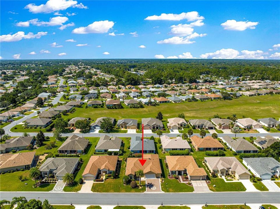 На продажу: $419,900 (3 спален, 2 ванн, 2413 Квадратных фут)