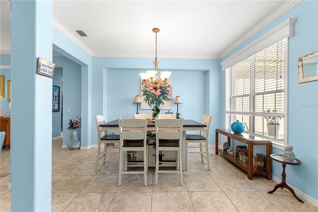 На продажу: $419,900 (3 спален, 2 ванн, 2413 Квадратных фут)