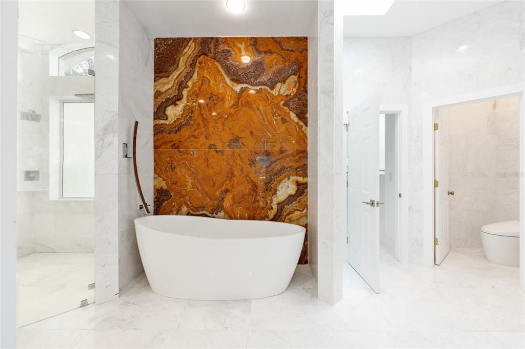 待售: $3,000,000 (4 贝兹, 5 浴室, 3859 平方英尺)