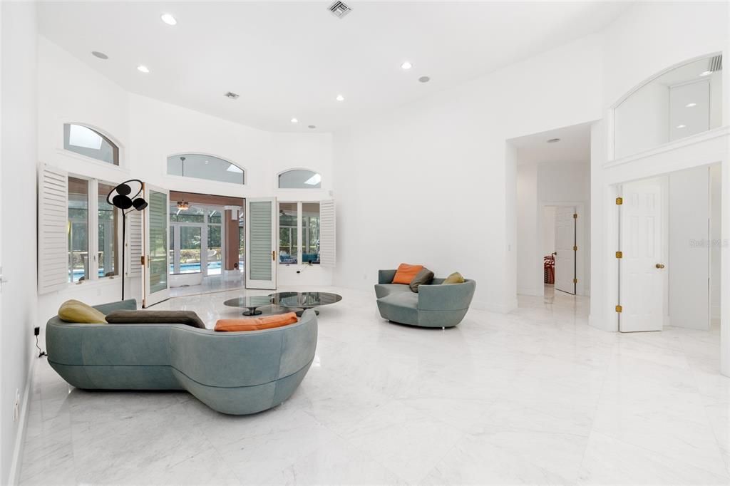 待售: $3,000,000 (4 贝兹, 5 浴室, 3859 平方英尺)