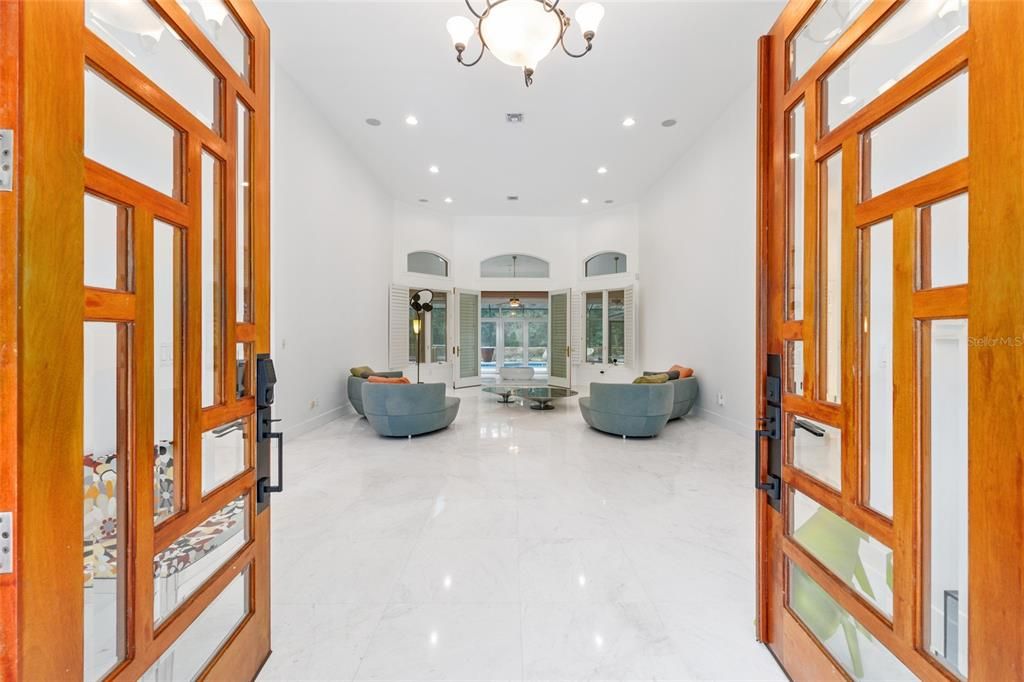 待售: $3,000,000 (4 贝兹, 5 浴室, 3859 平方英尺)