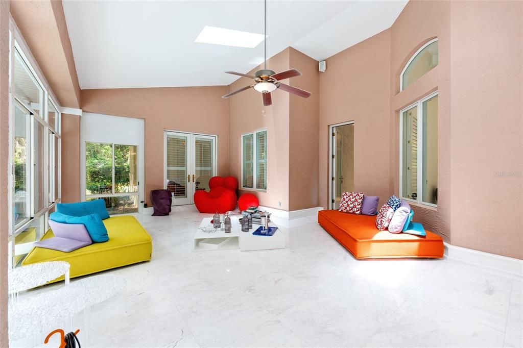 待售: $3,000,000 (4 贝兹, 5 浴室, 3859 平方英尺)