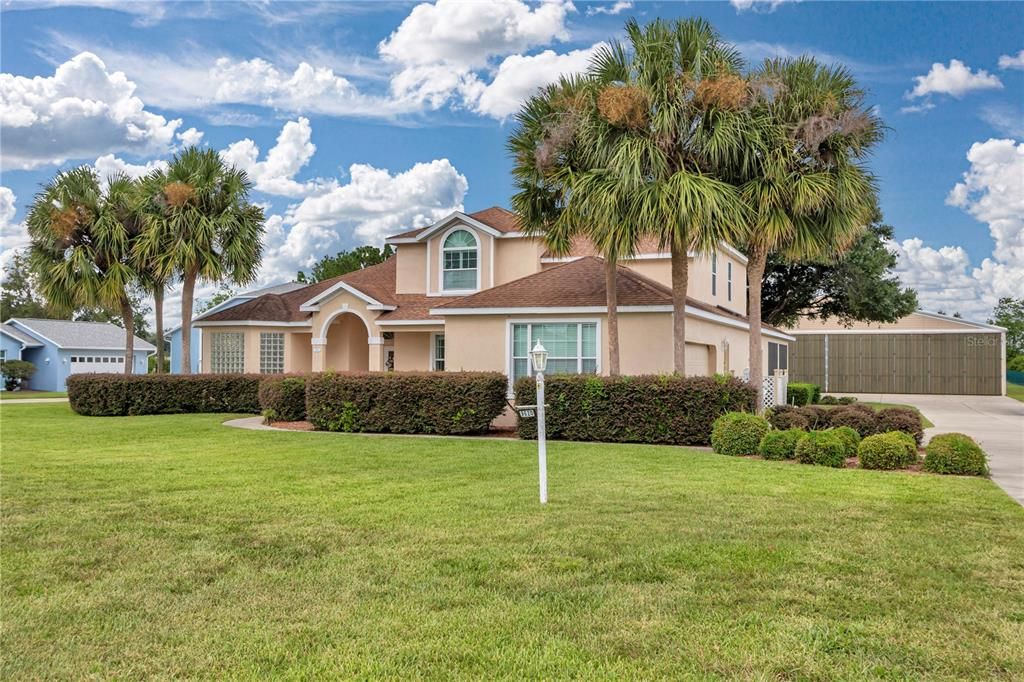 Недавно продано: $919,000 (3 спален, 2 ванн, 2943 Квадратных фут)