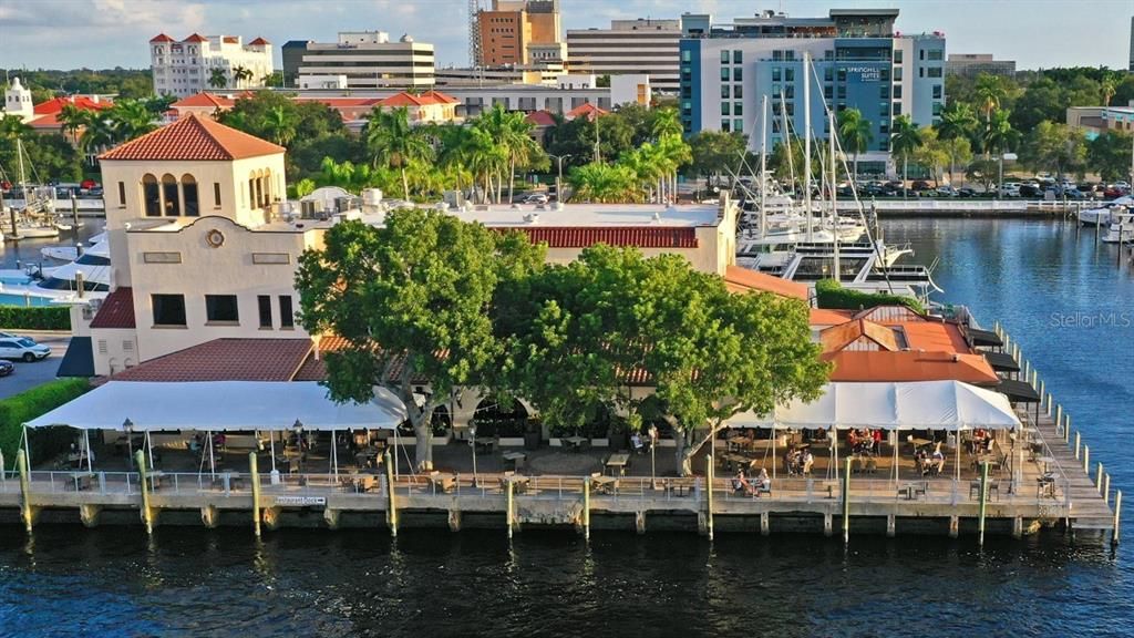 На продажу: $1,175,000 (3 спален, 4 ванн, 3046 Квадратных фут)