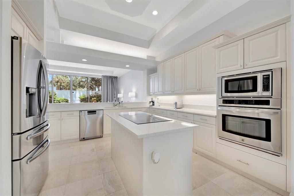 На продажу: $1,175,000 (3 спален, 4 ванн, 3046 Квадратных фут)