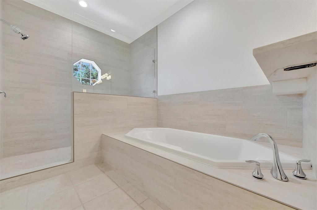 На продажу: $1,175,000 (3 спален, 4 ванн, 3046 Квадратных фут)