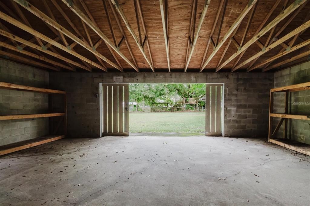 For Sale: $1,550,000 (4 beds, 3 baths, 4996 Square Feet)