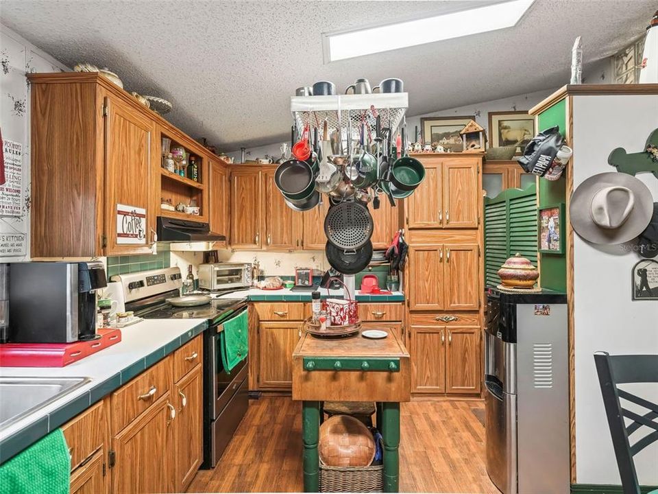 En Venta: $747,000 (3 camas, 2 baños, 1620 Pies cuadrados)