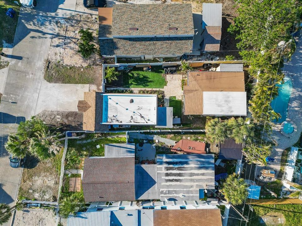 待售: $450,000 (0.09 acres)